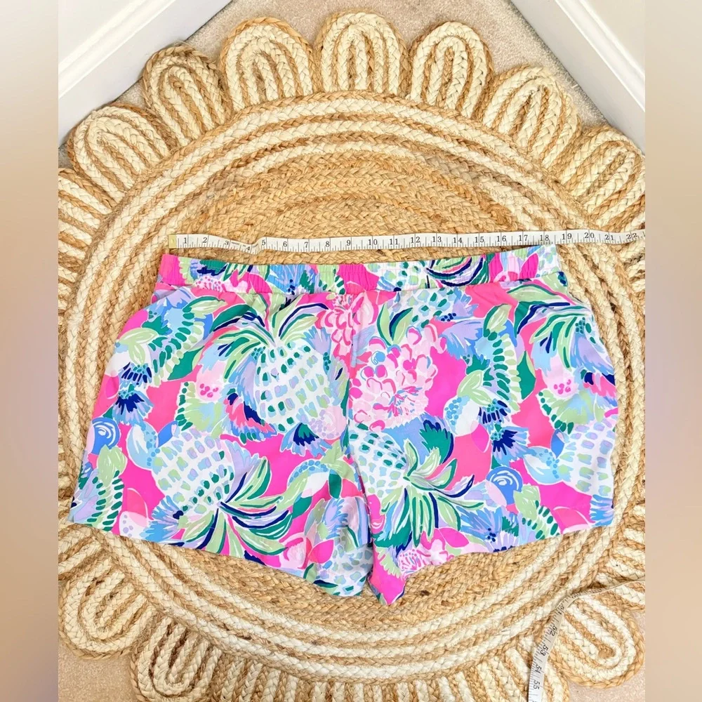 🌾‎ Lilly Pulitzer Pink and Green Drawstring Waist Shorts